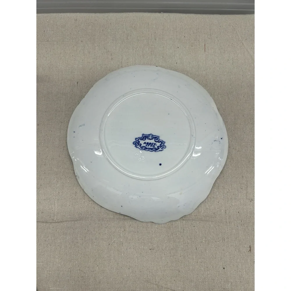 George Jones Abbey Cake Plate (282) Flow Blue